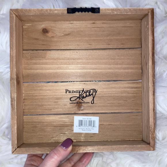 🌼PRIMITIVES BY KATHY Butterfly Woven BE.YOU.TIFUL Wood Decor - Picture 4 of 5